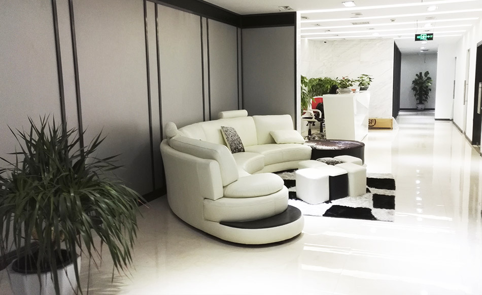 天博com体育网站